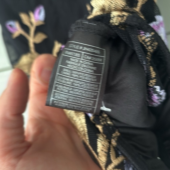 JACK by BB DAKOTA Floral embroidered body suit with sheer panelling - Picture 6 of 6